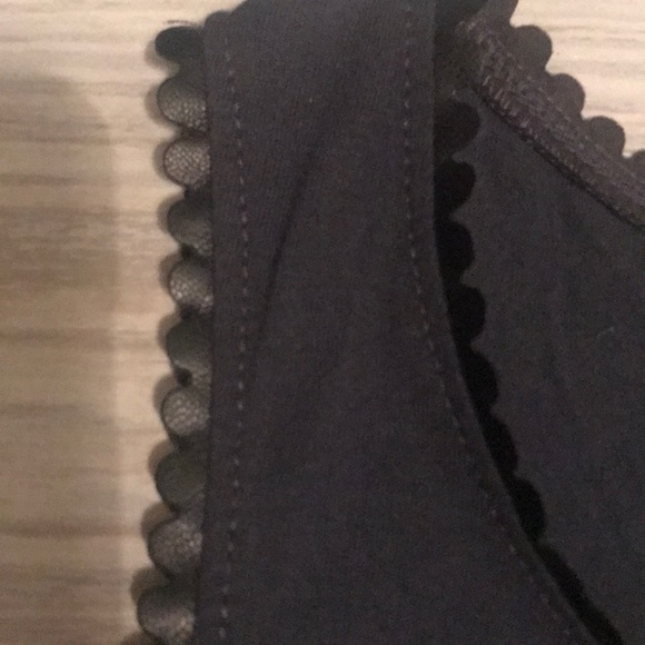 tank top - Picture 2 of 5